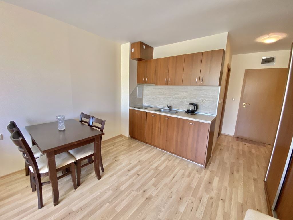 Funktionales Studio mit Blick auf das Stara-Planina-Gebirge – Sonnenstrand, nördlicher Teil, 500 m vom Strand entfernt