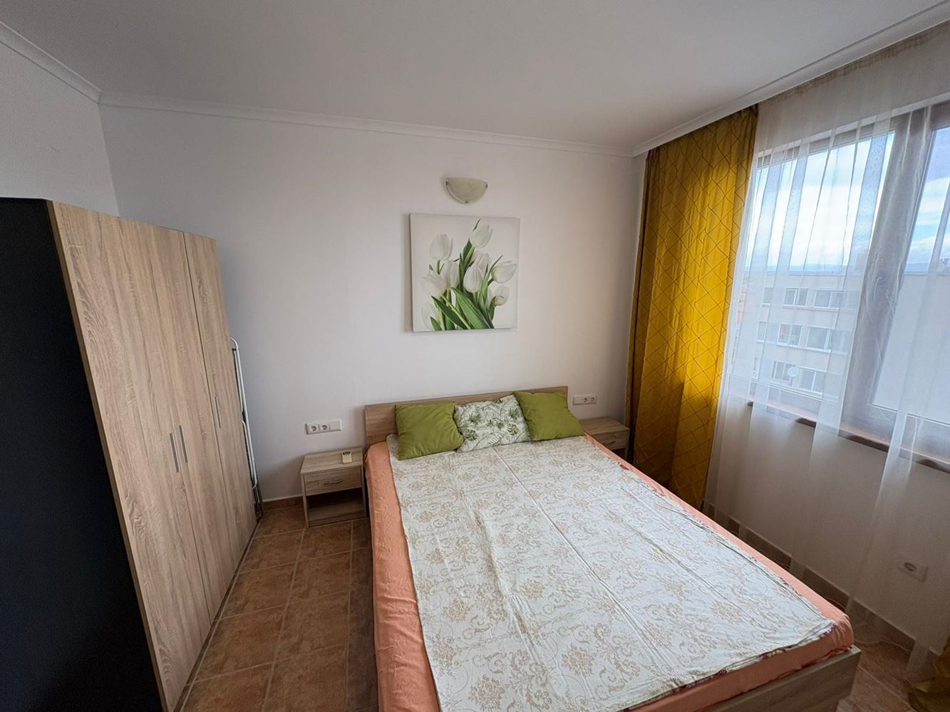 Pomorie – Geräumige Wohnung mit 2 Schlafzimmern in erster Linie mit Meerblick und niedriger Wartungsgebühr