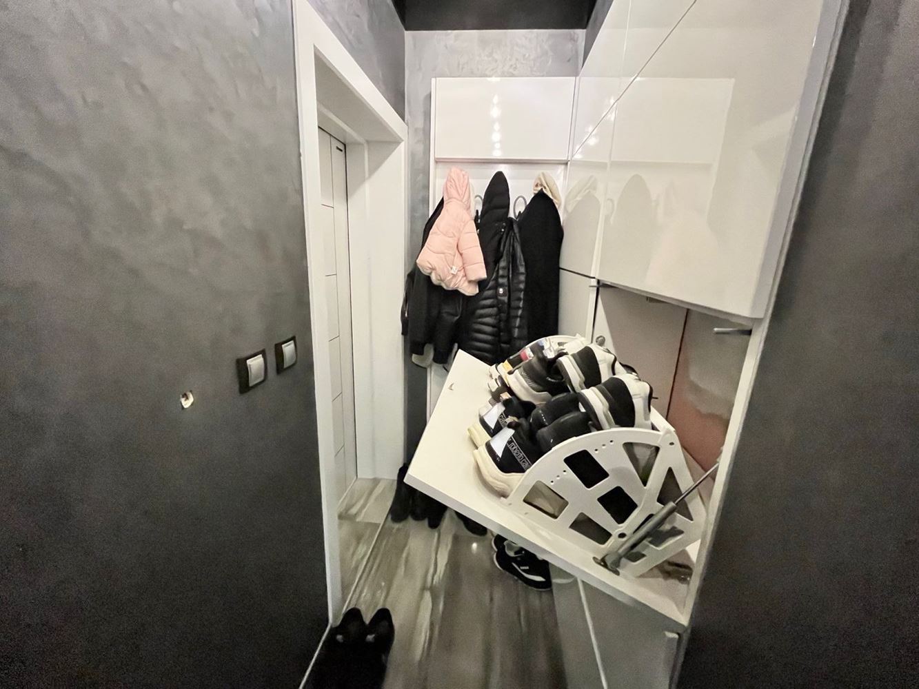 Luxuswohnung mit drei Terrassen und hochwertiger Ausstattung – außergewöhnliche 3-Zimmer-Wohnung im Wohnkomplex „Tscherno More“, Nessebar