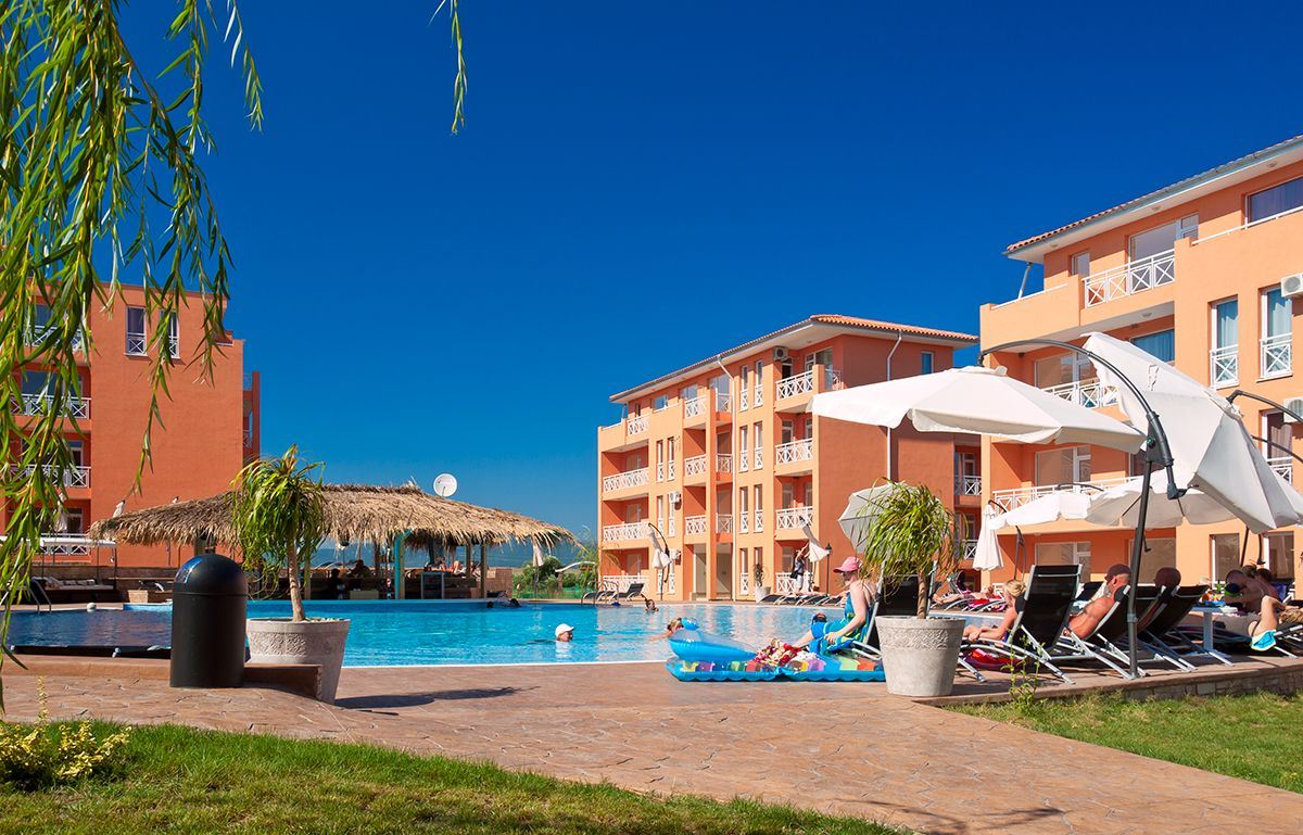 Studio mit Panoramablick in einer Wohnanlage nahe Sonnenstrand – ausgezeichnete Investitionsmöglichkeit