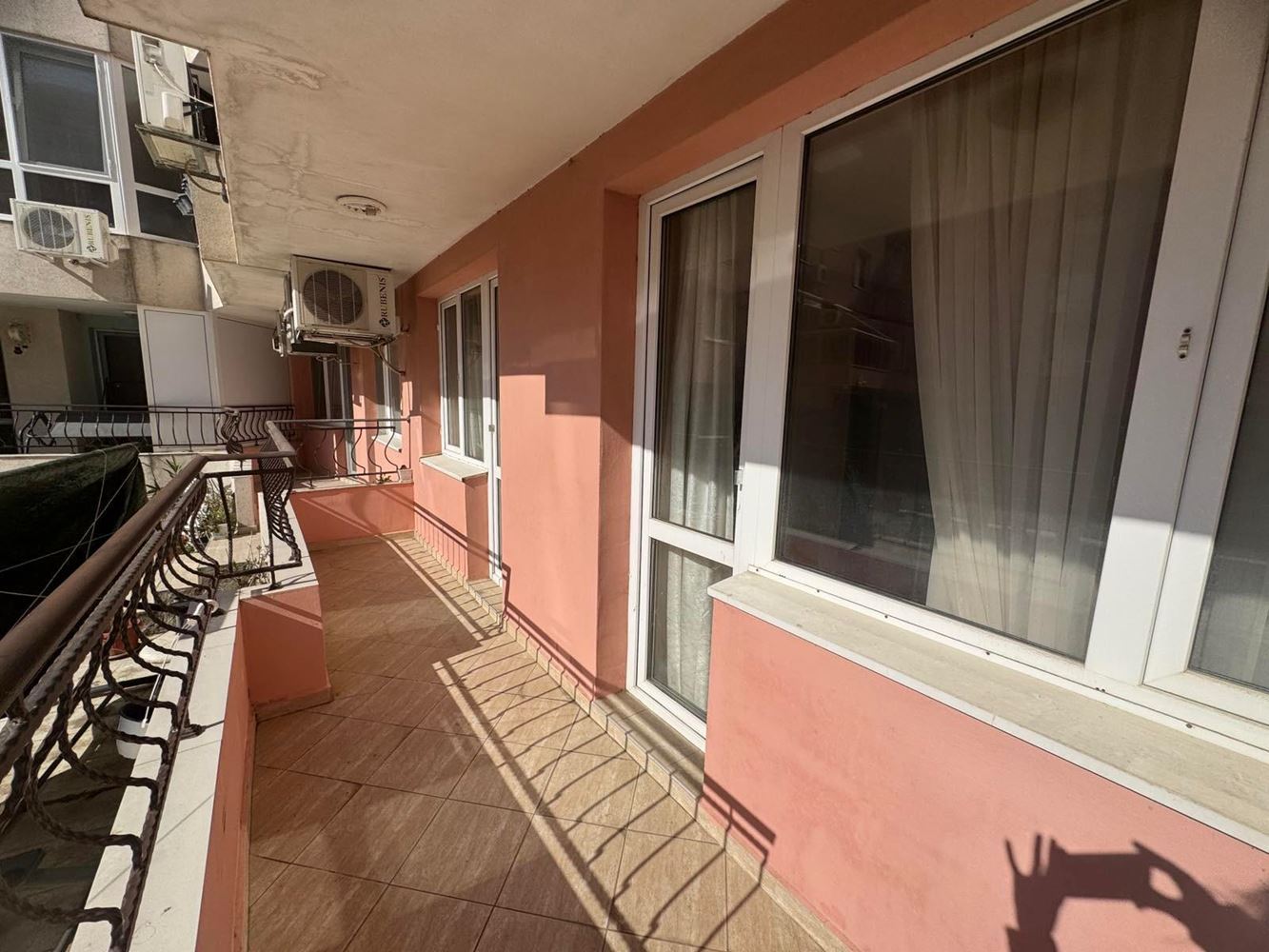 Erdgeschoss-Wohnung mit einem Schlafzimmer in der Altstadt von Pomorie – nahe am Meer