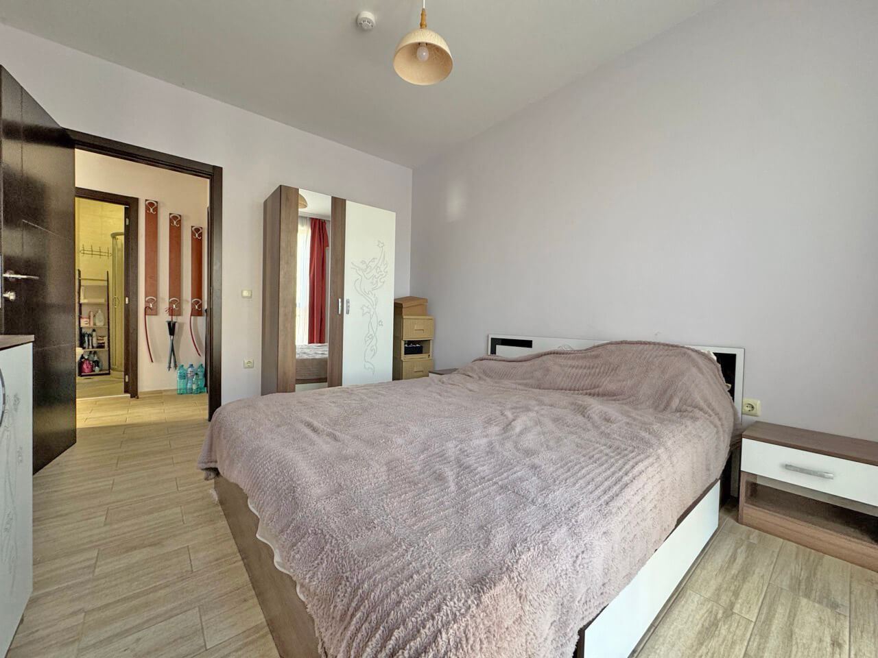 3-Zimmer-Wohnung mit Parkblick in Sonnenstrand – Komfort und hervorragende Annehmlichkeiten