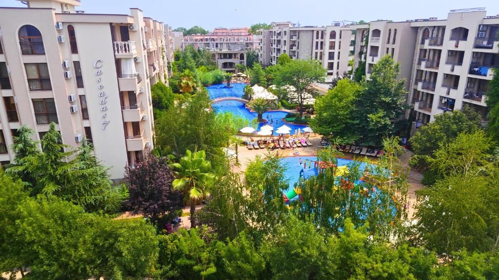 Stilvoll möbliertes Studio in einer Luxuswohnanlage im Zentrum von Sonnenstrand – Komfort der gehobenen Klasse