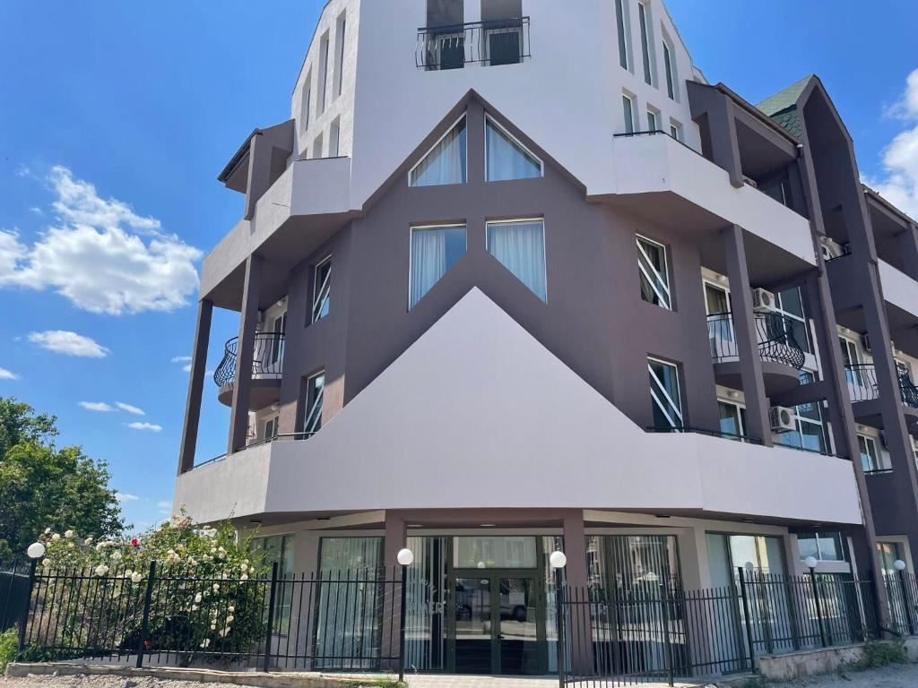 Praktisches Studio ohne Wartungsgebühr in Ravda – Hervorragende Wahl für ganzjähriges Wohnen oder Investition