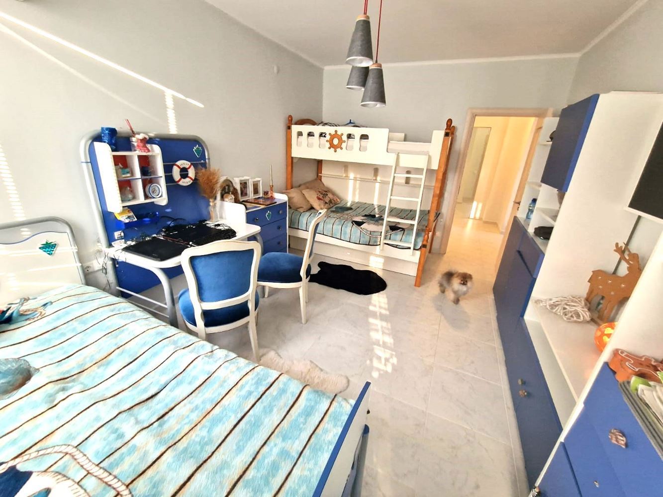 Exklusive Wohnung mit drei Schlafzimmern – höchster Wohnstandard und diskreter Luxus