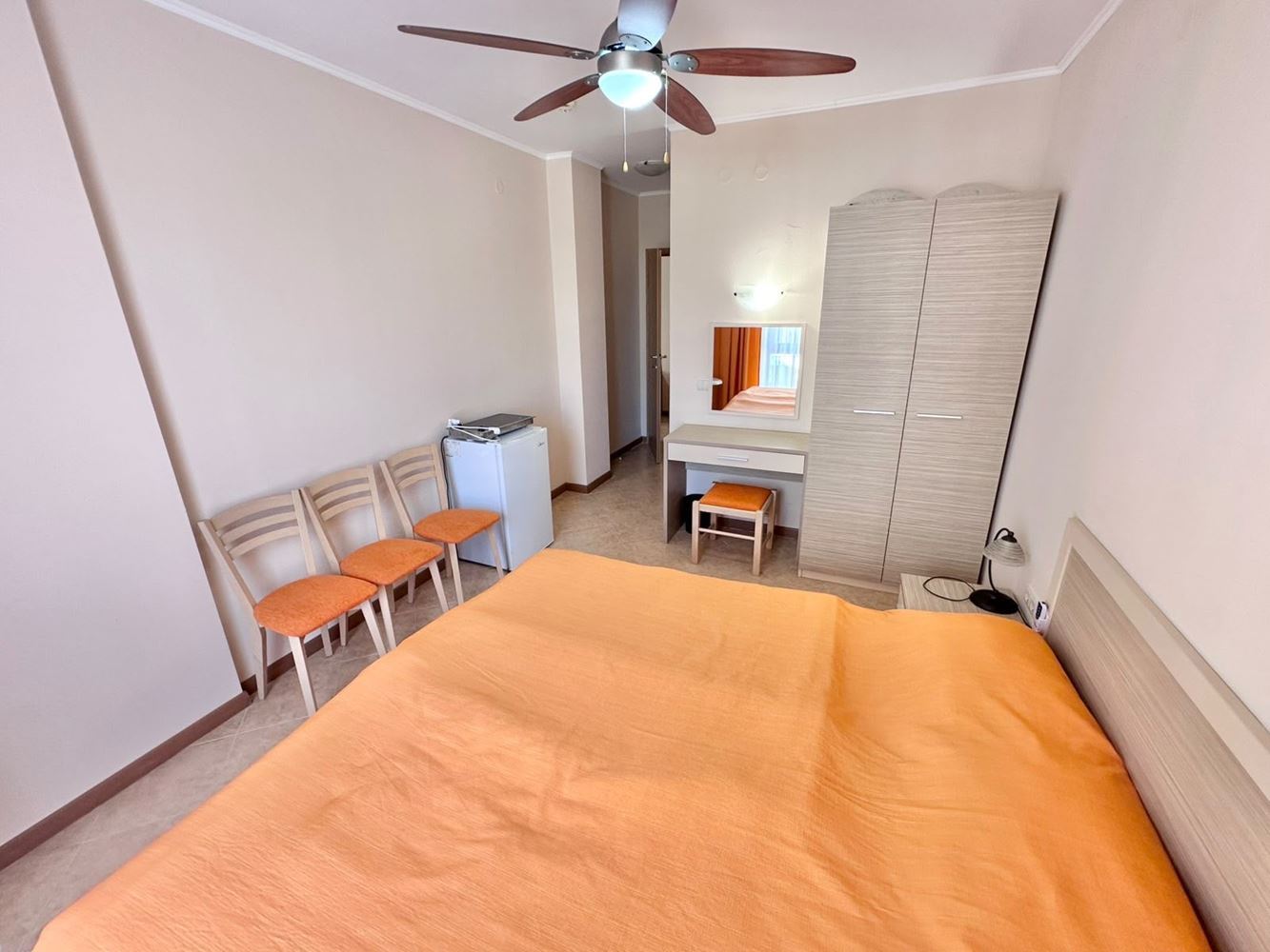 Großzügige 3-Zimmer-Wohnung mit ausgezeichneter Infrastruktur in Sonnenstrand