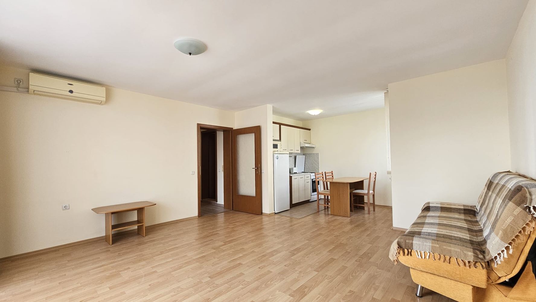 Meeresidylle in erster Linie – Zweizimmerwohnung (mit einem Schlafzimmer) mit Meerblick in Sveti Vlas