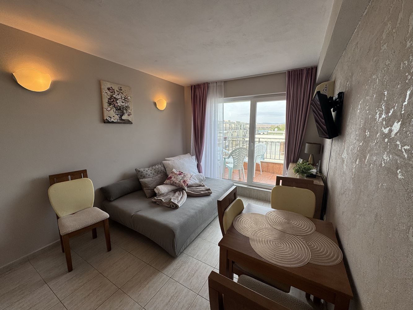 Wohnung mit einem Schlafzimmer und Panoramablick im Herzen von Sonnenstrand