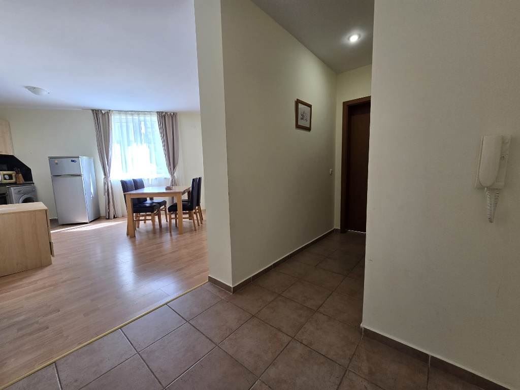 3-Zimmer-Wohnung in einer Wohnanlage mit umfangreicher Infrastruktur in Sveti Vlas