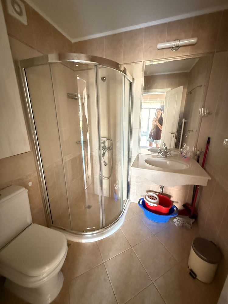 Wohnung in erster Meereslinie mit Meerblick – vollständig möblierte Immobilie in einer Wohnanlage im mediterranen Stil
