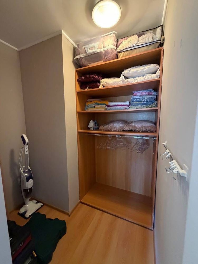 Geräumige Wohnung mit zwei Schlafzimmern und Meerblick in erster Linie in Ravda