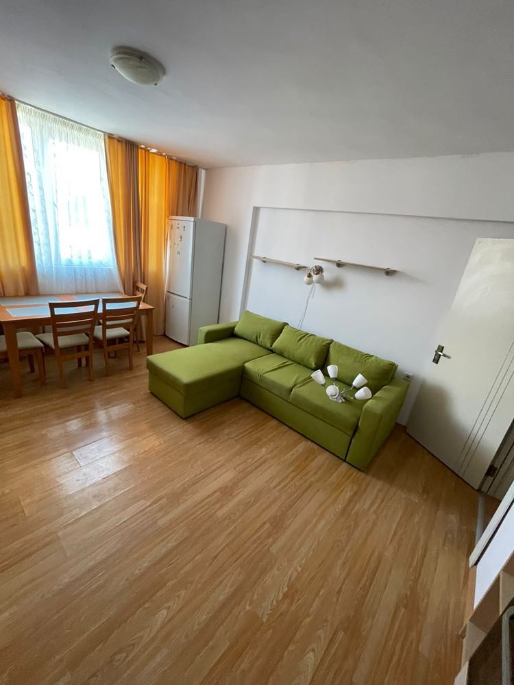 Möblierte Wohnung mit einem Schlafzimmer in Sonnenstrand – ausgezeichnete Lage und Annehmlichkeiten
