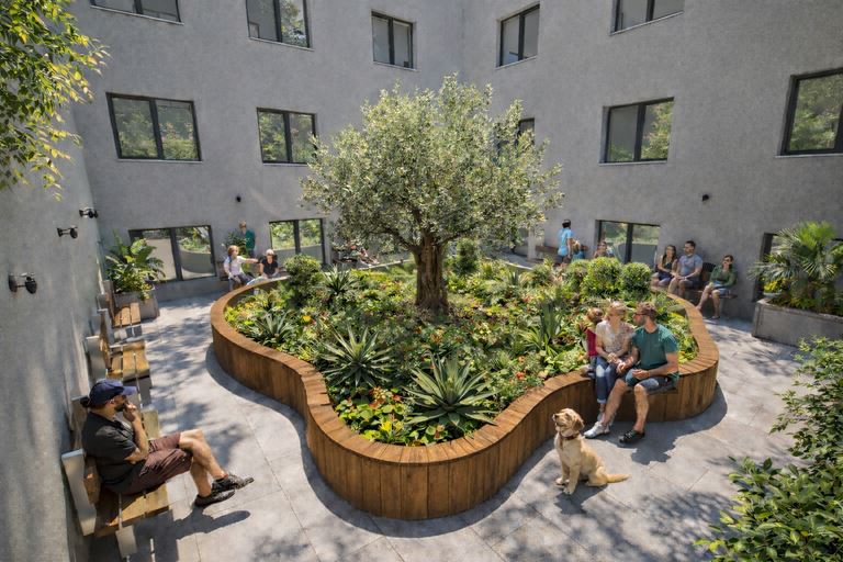 Stilvolle Maisonette-Wohnung mit einem 1 Schlafzimmer, Terrasse und Ankleidezimmer in einem neuen Projekt im Wohnviertel Slaveykov, Burgas – modernes Design und Komfort