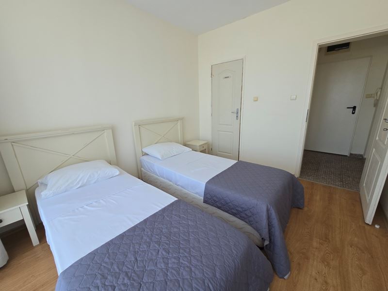 Großzügige Drei Zimmer Wohnung mit hervorragender Lage und Nähe zum Meer