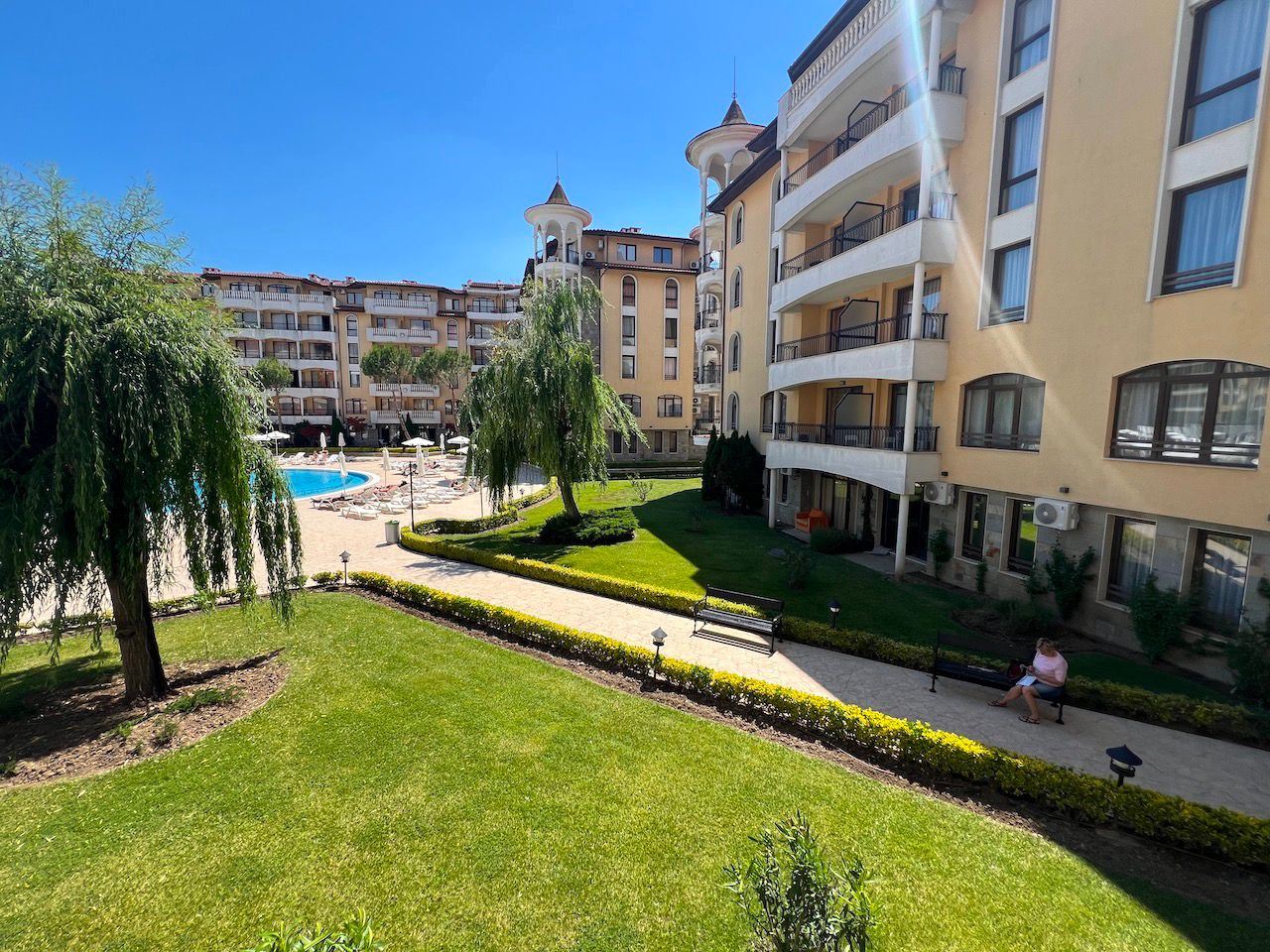 Komfort, Sicherheit und erstklassige Annehmlichkeiten – elegante Wohnung mit einem Schlafzimmer in Sunny Beach