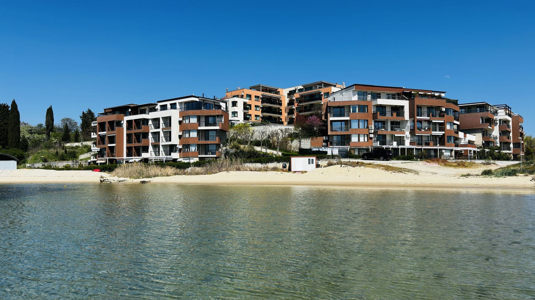 Geräumige 2-Zimmer-Wohnung in Nessebar – eine ausgezeichnete Wahl für ganzjähriges Wohnen und eine sichere Investition