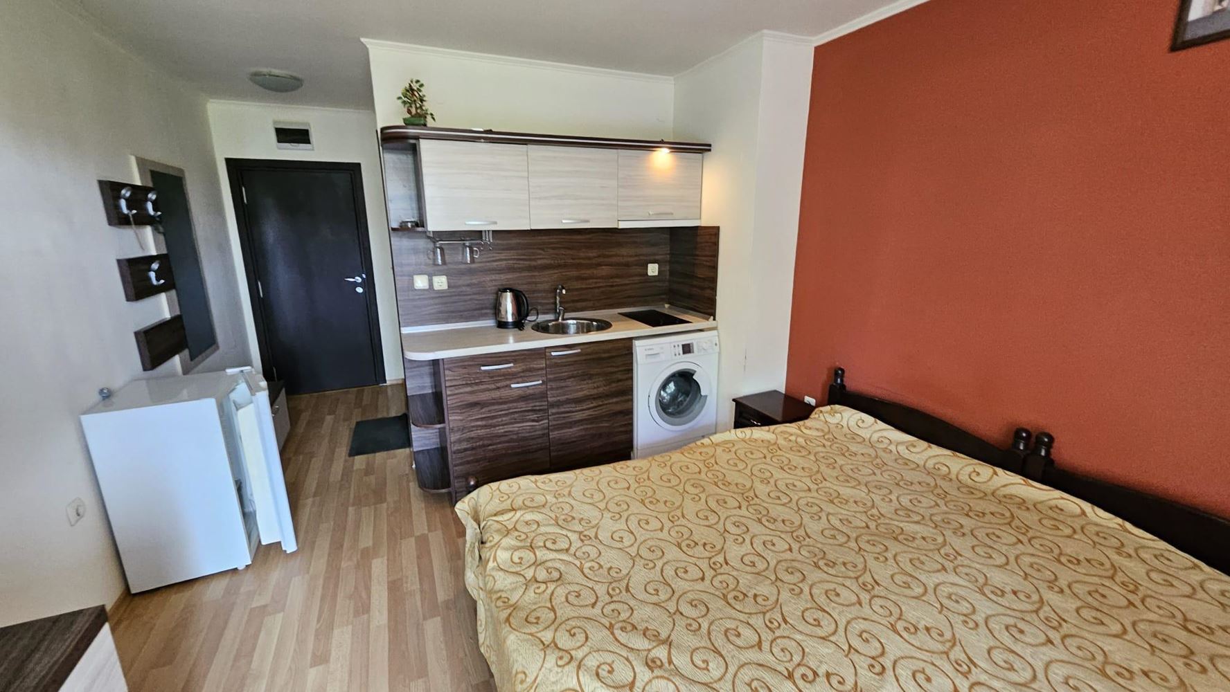 Gemütliches Studio in einer modernen Anlage in Sunny Beach mit Pool und Fitness, nur wenige Gehminuten vom Strand entfernt
