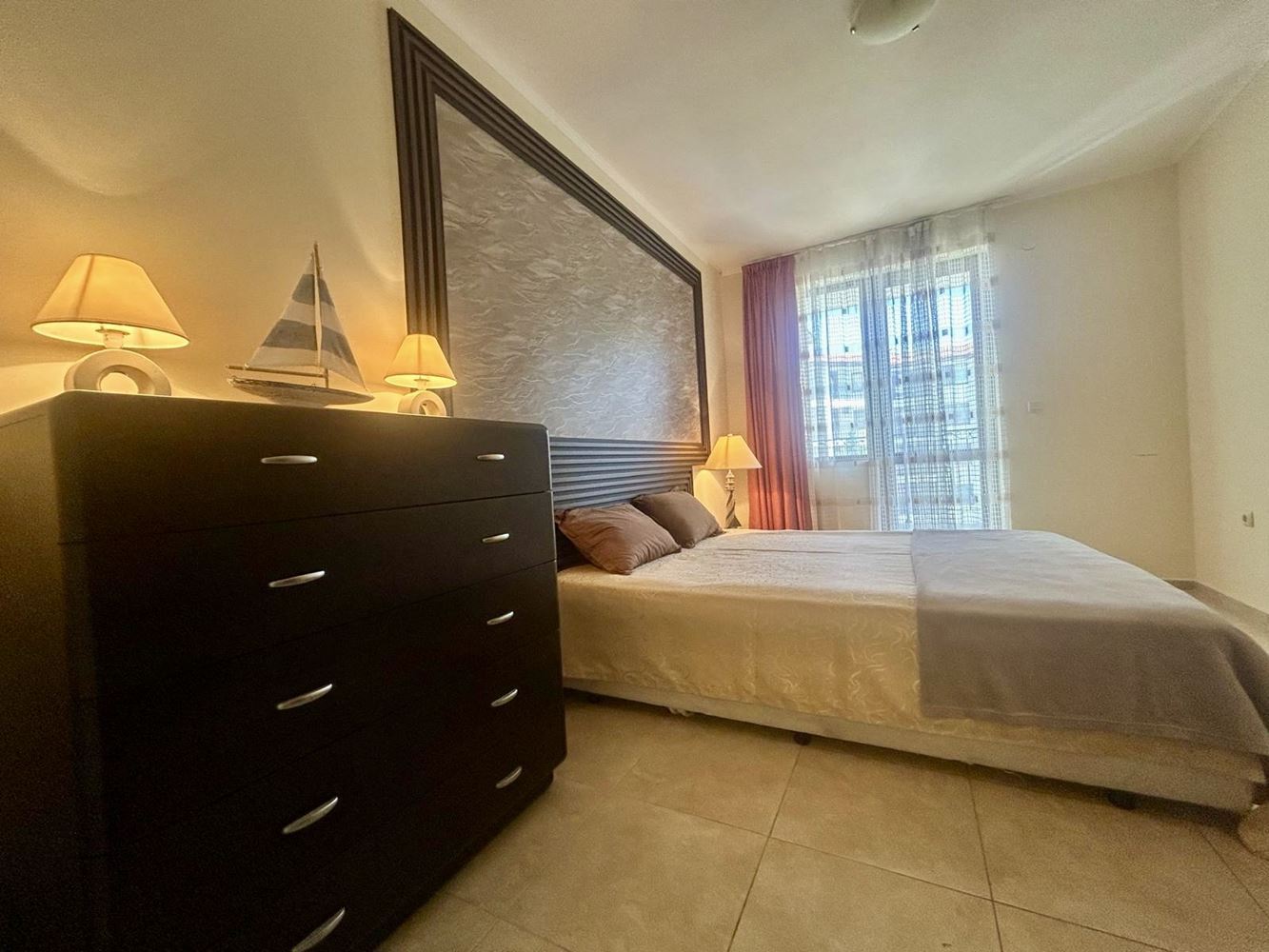 Geräumige 3-Zimmer-Wohnung in Nessebar – vollständig möbliert und bezugsfertig