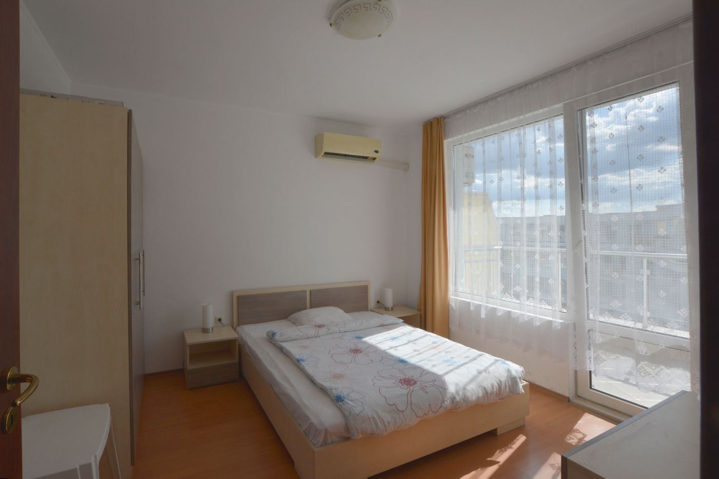 2-Zimmer-Wohnung nur 100 Meter vom Strand in Sonnenstrand entfernt – Top-Lage und ausgezeichnete Investition