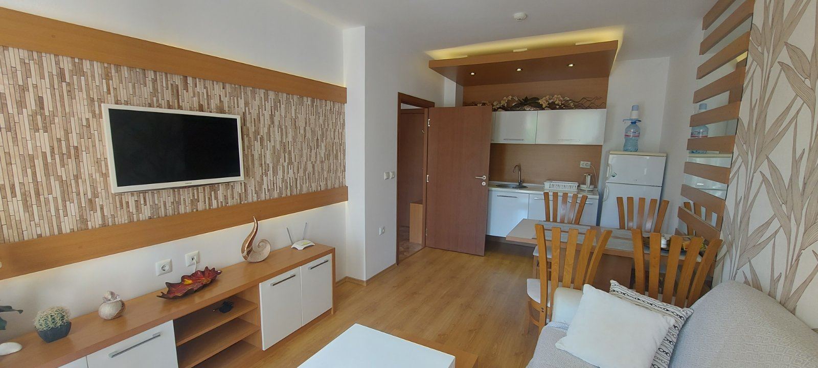 Luxuriöse 2-Zimmer-Wohnung in einer renommierten Anlage in Sonnenstrand