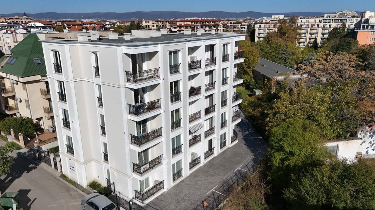 Neues Erdgeschoss-Studio 200 Meter vom Strand in Nessebar – Komfort, Stil und ausgezeichnete Lage