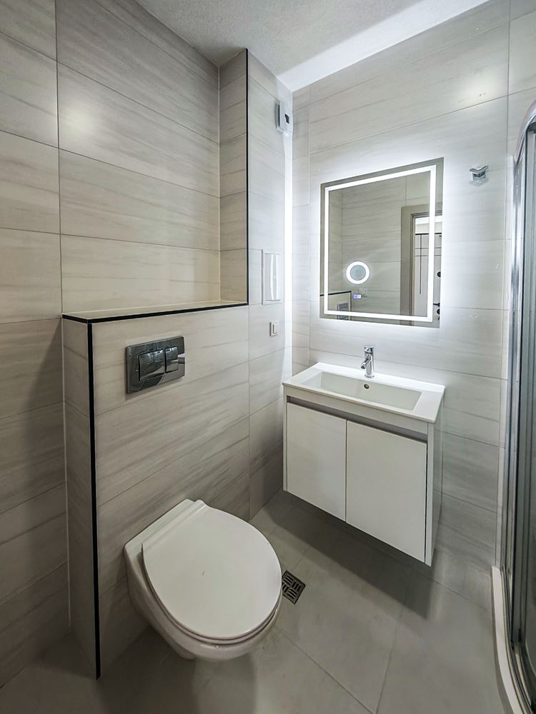Brandneue 2-Zimmer-Wohnung in einer grünen und ruhigen Gegend von Sonnenstrand