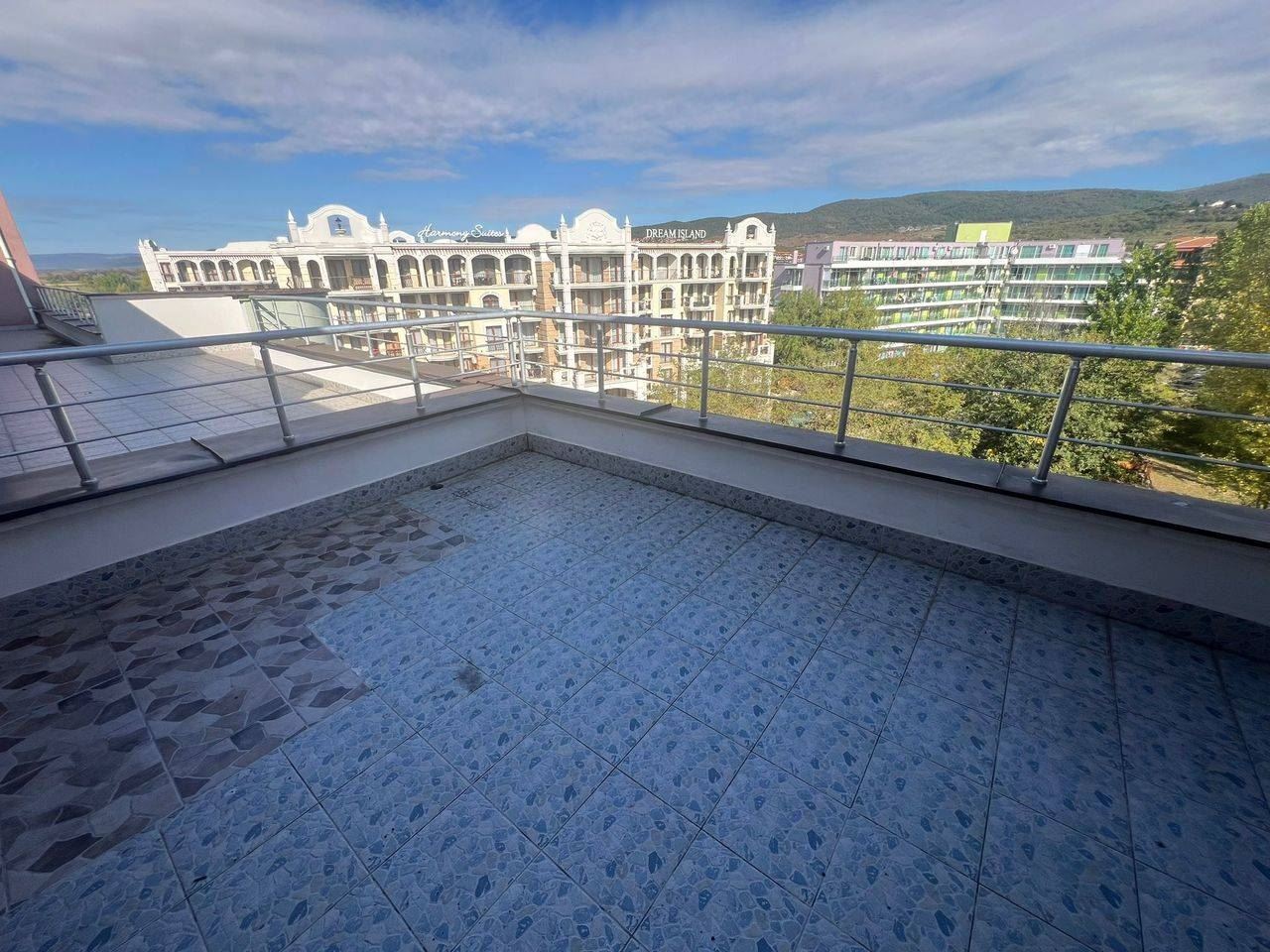 Geräumige Ein-Zimmer-Wohnung in Sonnenstrand – Komfort und Platz in einer gepflegten Anlage