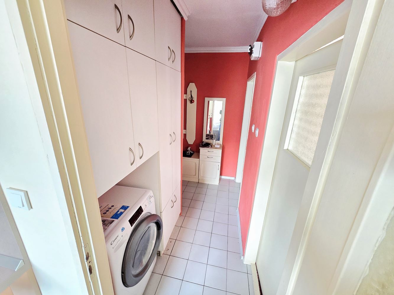 Nessebar – 2-Zimmer-Wohnung mit separater Küche und ohne Wartungsgebühr