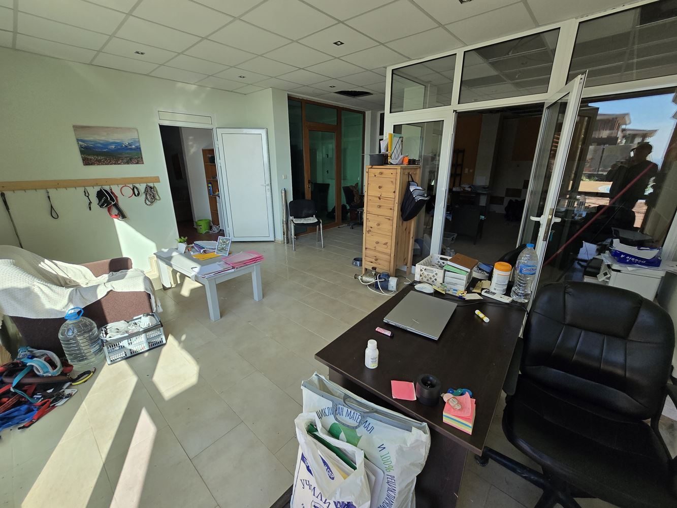 Geräumige Immobilie mit Potenzial für eine Mehrzimmerwohnung – ohne Wartungsgebühr, nahe Sonnenstrand