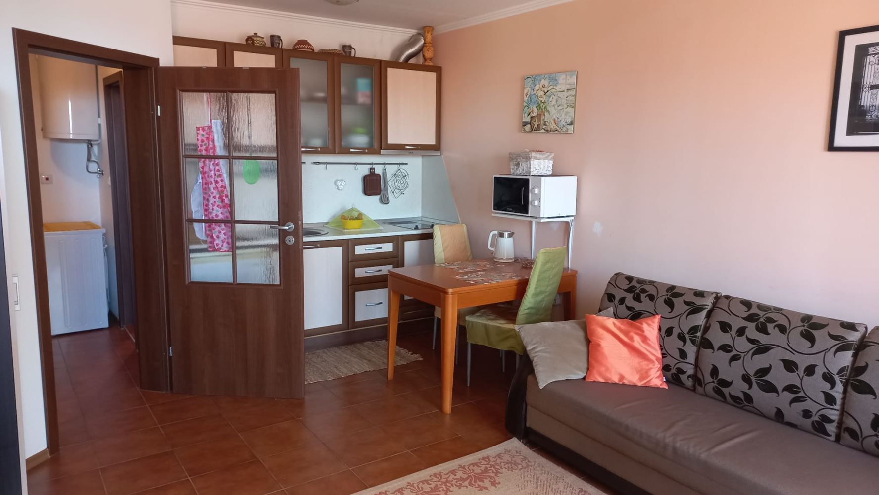 Gemütliches Studio in Sveti Vlas – voll möblierte Immobilie in einer Anlage mit ausgezeichneten Annehmlichkeiten