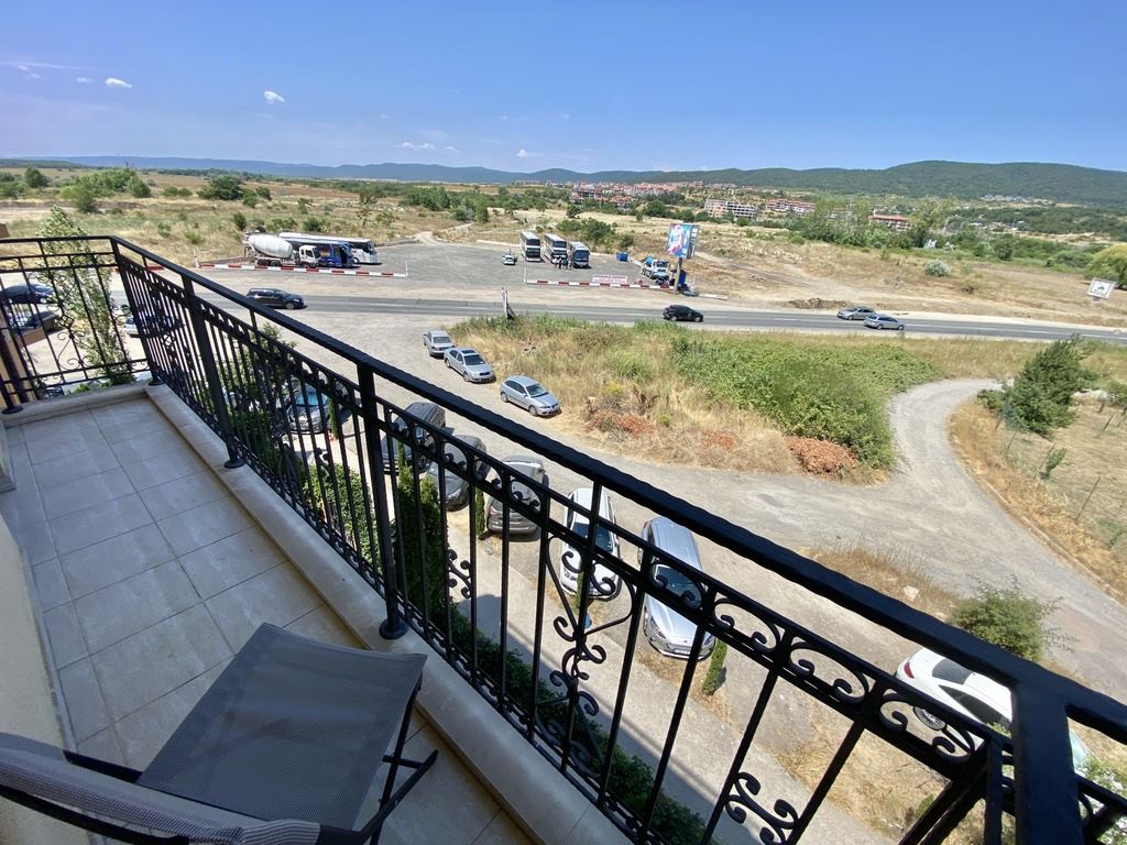Funktionales Studio mit Blick auf das Stara-Planina-Gebirge – Sonnenstrand, nördlicher Teil, 500 m vom Strand entfernt