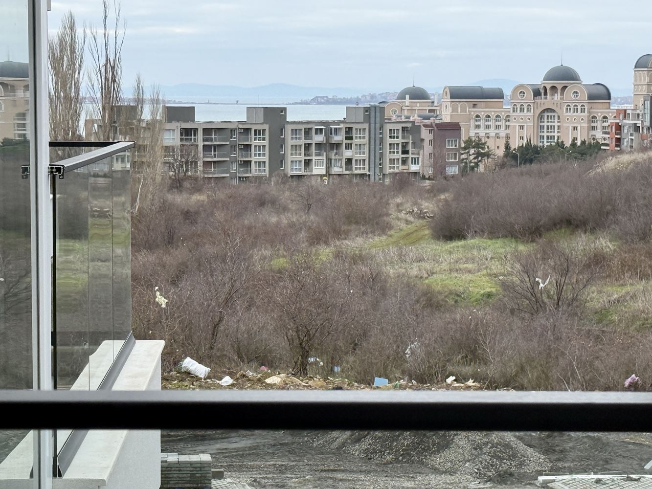 Geräumiges Studio mit Meerblick in Sveti Vlas – Fertigstellung nach Ihrem Geschmack möglich