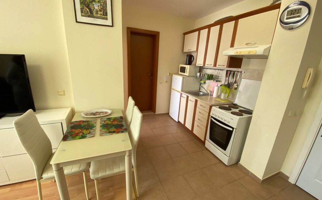 Geräumige Wohnung mit einem Schlafzimmer in einem modernen Komplex in Sonnenstrand – Komfort, Grünflächen und Annehmlichkeiten für Bewohner
