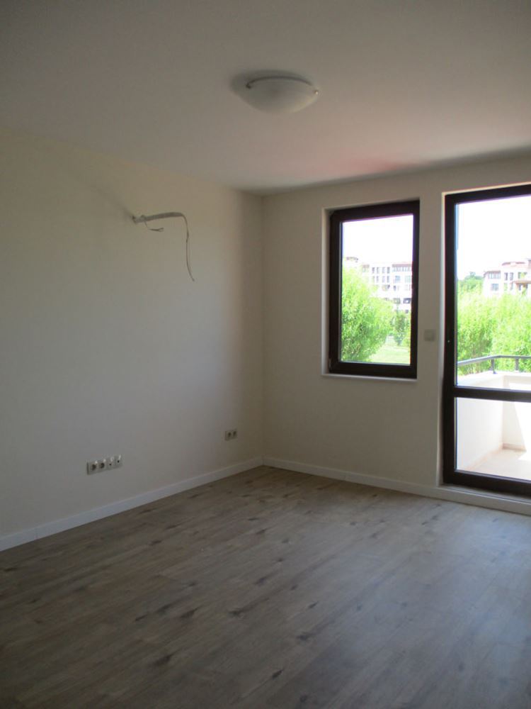 Zweistöckiges Reihenhaus im „Green Life“ Komplex, Sozopol – stilvolles Leben nur wenige Schritte vom Strand entfernt