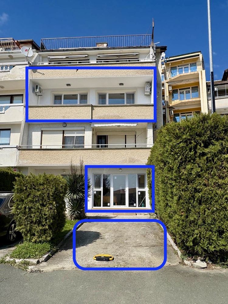 Zwei unabhängige Wohneinheiten mit Meerblick im Zentrum von Sveti Vlas – Designer-Interieur und eigener Parkplatz