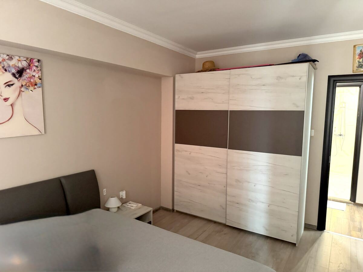 Wohnung mit einem Schlafzimmer, 300 Meter vom Strand in Sonnenstrand entfernt – vollständig möbliert und bezugsfertig