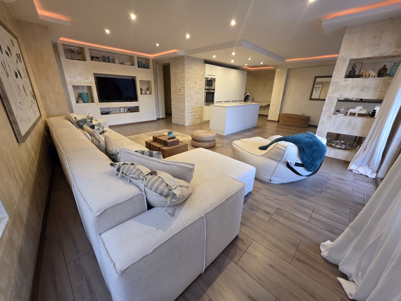 Nessebar: luxuriöse Wohnung mit zwei Schlafzimmern und Panoramablick auf das Meer – 183 m² Großzügigkeit, Komfort und Stil