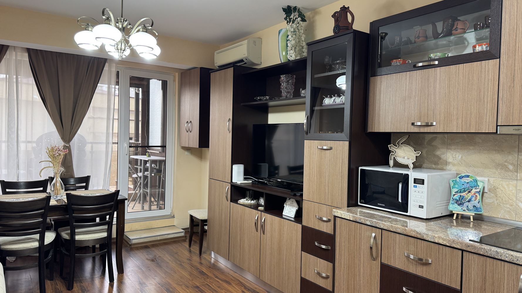 2-Zimmer-Wohnung in der Altstadt von Pomorie – ohne Wartungsgebühr, ausgezeichnete Immobilie in einer malerischen Lage