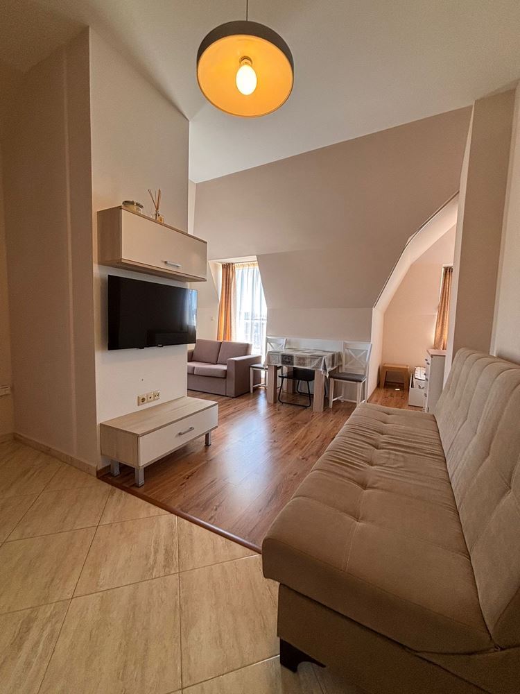 Elegantes Studio mit Panoramaterrasse in einem Luxuskomplex in Sonnenstrand