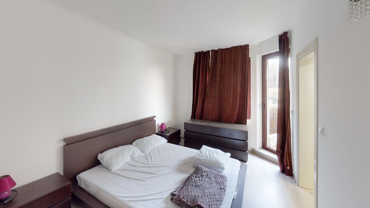 3-Zimmer-Wohnung mit Bergpanorama in einer ganzjährig betriebenen Anlage in der Region Sonnenstrand