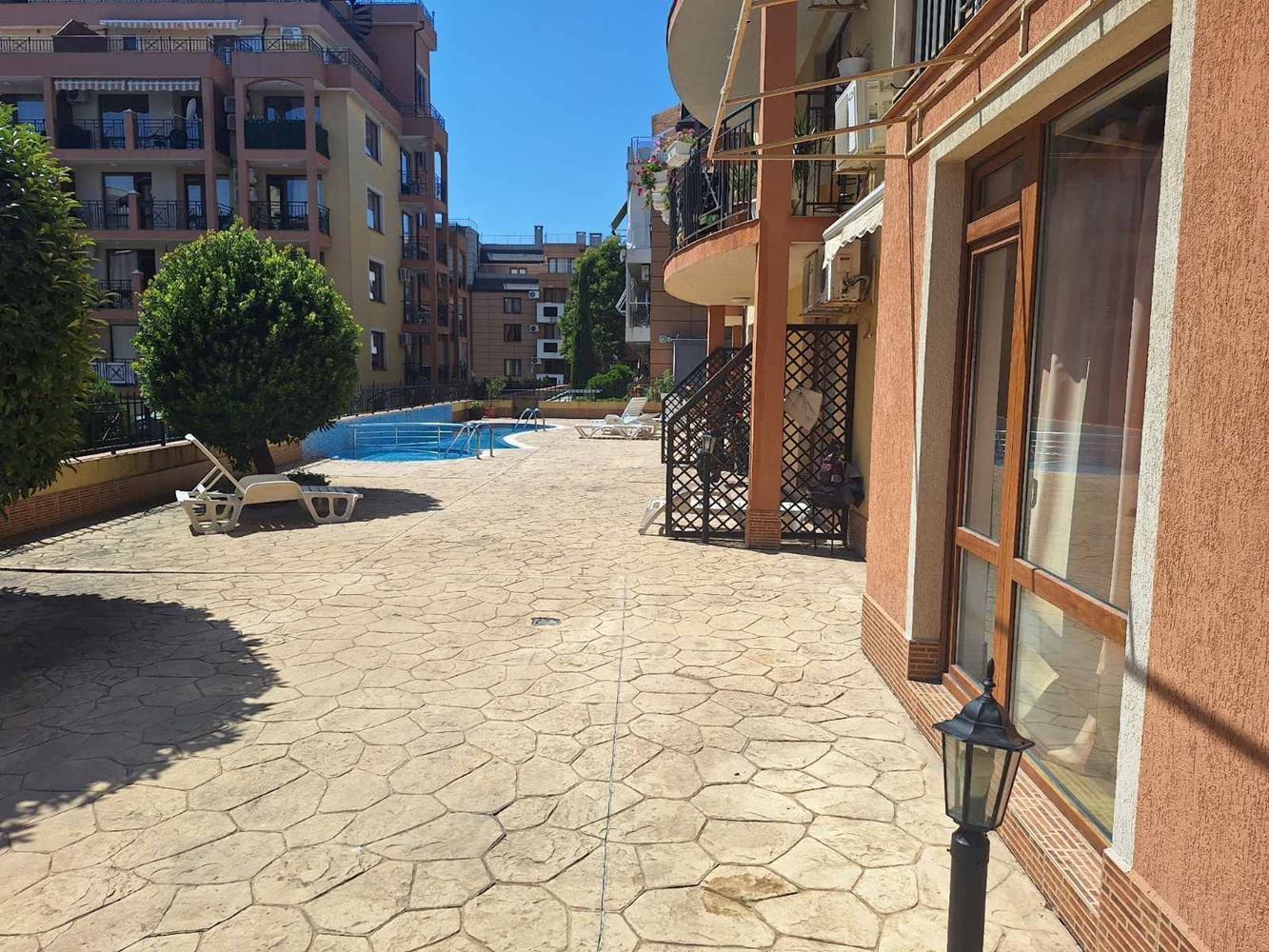 Gemütliche 2-Zimmer-Wohnung im Erdgeschoss, 300 Meter vom Meer in Sveti Vlas