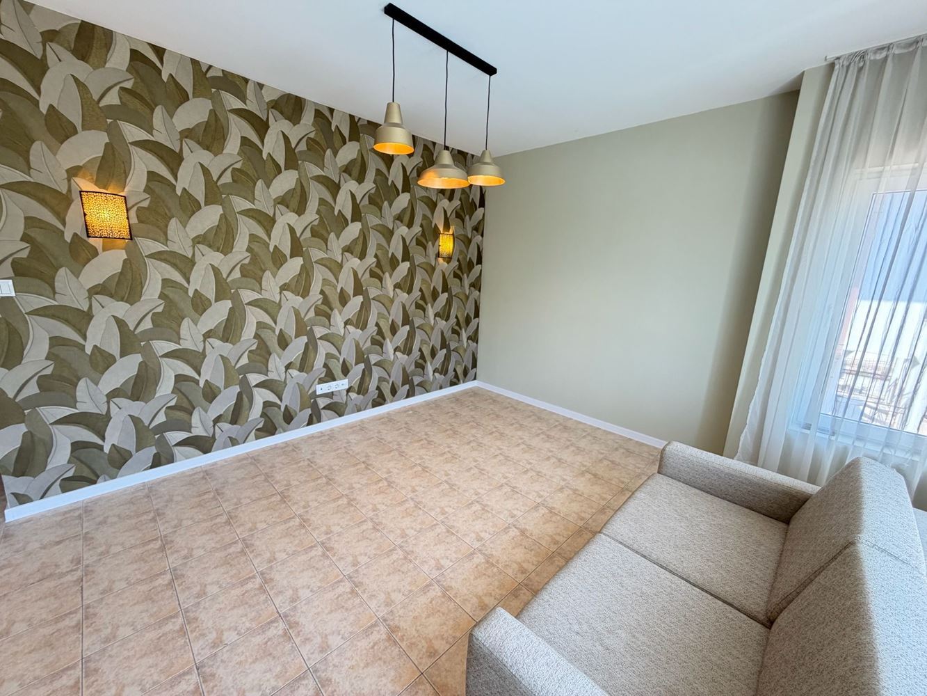 Helle und großzügige Wohnung mit einem Schlafzimmer und wunderschönem Poolblick an der Grenze zwischen Sonnenstrand und Sweti Wlas