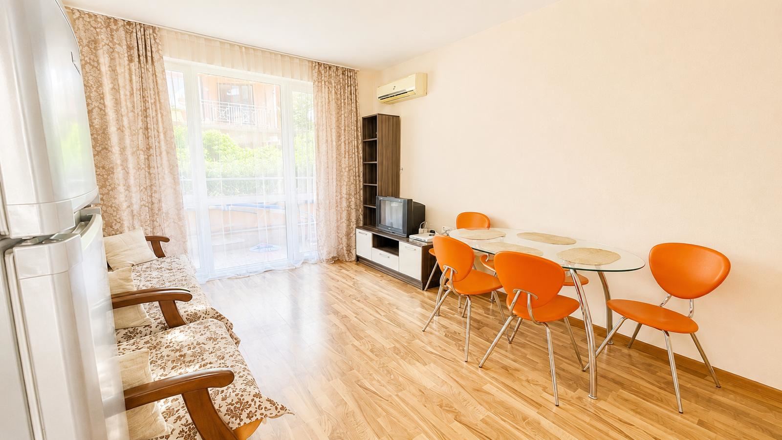 Geräumiges Studio in Sveti Vlas – vollständig möbliert, mit Akt 16 und ausgezeichneter Lage