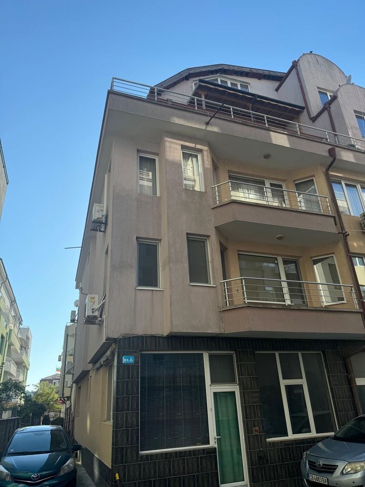 Einzigartige 2-Zimmer-Wohnung im Zentrum von Pomorie – nur 100 Meter vom Strand entfernt!