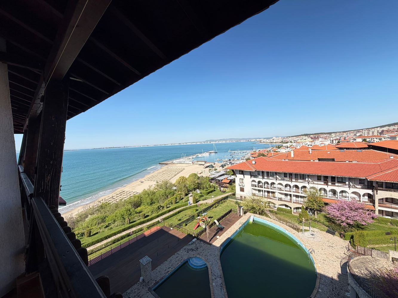 2-Zimmer-Wohnung mit Meerblick nur wenige Meter vom Strand in Sveti Vlas