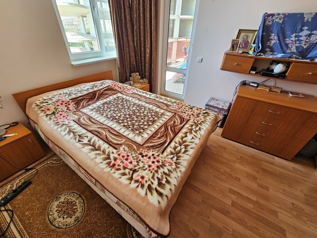 Sveti Vlas, erste Reihe am Meer – 2-Zimmer-Wohnung mit Meerblick