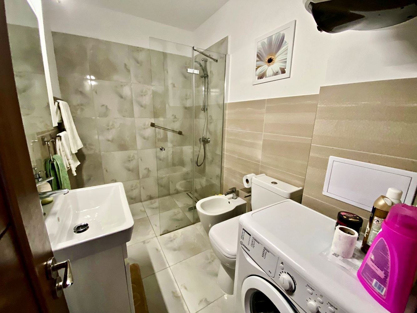 Luxuriöse 3-Zimmer-Wohnung in erster Meereslinie in der VIP-Zone von Sveti Vlas