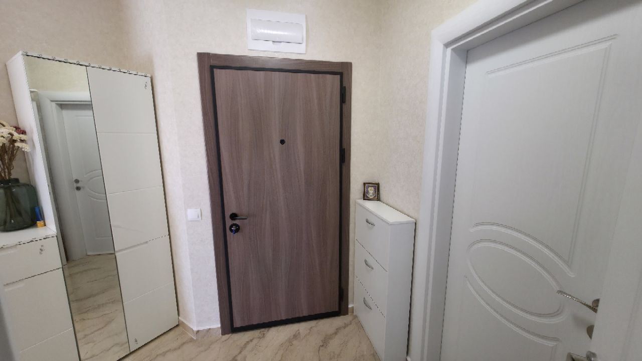 Drei-Zimmer-Wohnung mit zwei Schlafzimmern und großer Panoramaterrasse in einer stilvollen Wohnanlage in Sonnenstrand