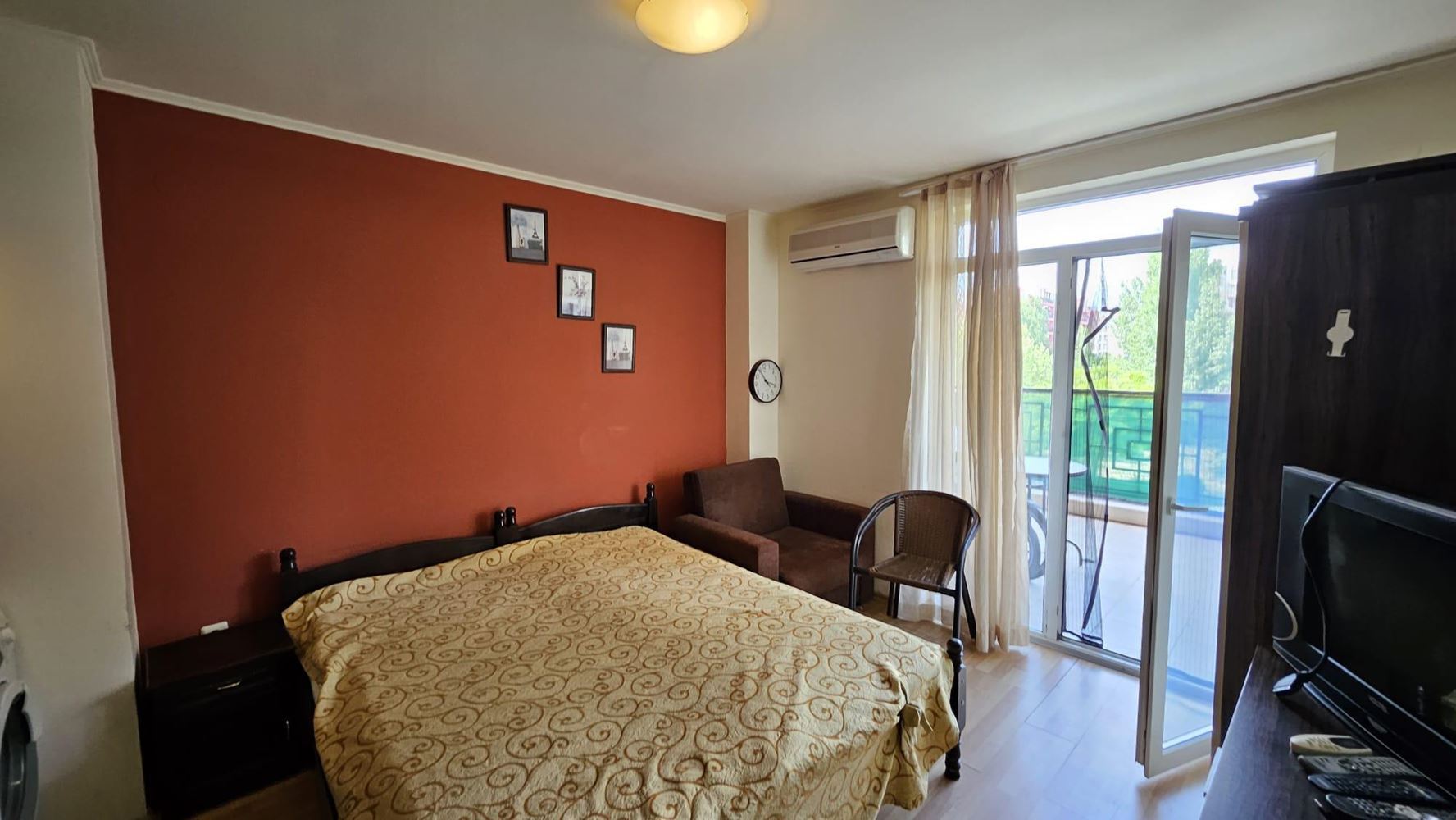 Gemütliches Studio in einer modernen Anlage in Sunny Beach mit Pool und Fitness, nur wenige Gehminuten vom Strand entfernt