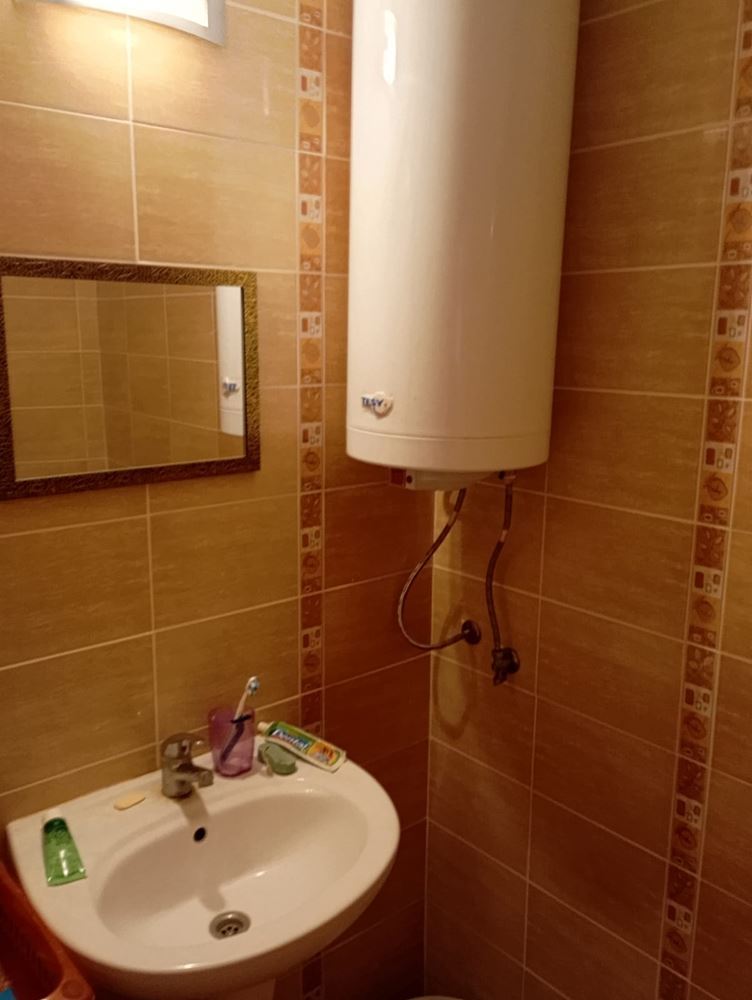 Voll möblierte Ein-Zimmer-Wohnung 200 m vom Strand in Ravda entfernt – Ruhe, Grün und Komfort in einer kleinen Anlage